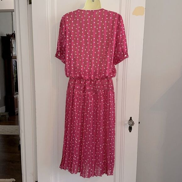 Vintage 80s Stuart Alan Bright Pink Short Sleeve Dress with White Polka Dots - Picture 7 of 10